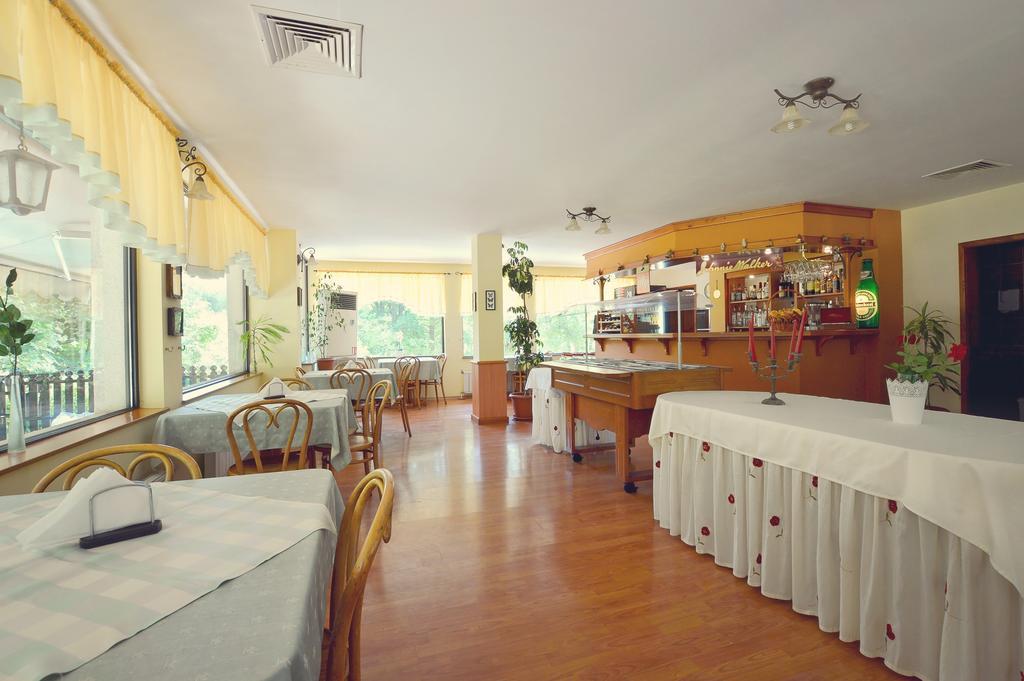 Family Hotel Fenerite غابروفو المظهر الخارجي الصورة