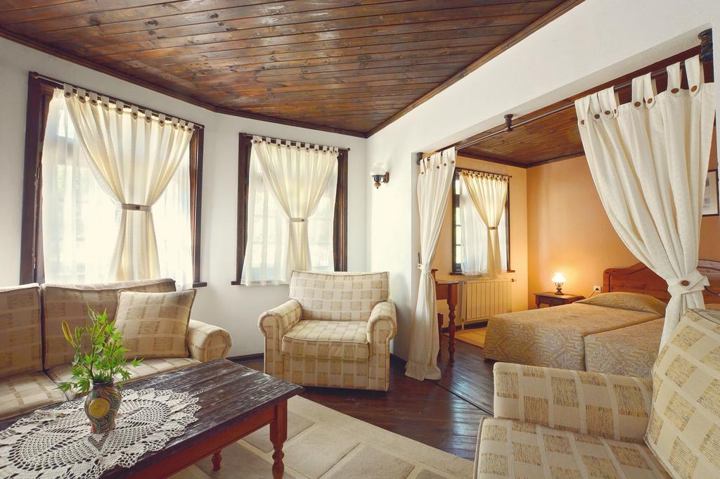 Family Hotel Fenerite غابروفو المظهر الخارجي الصورة