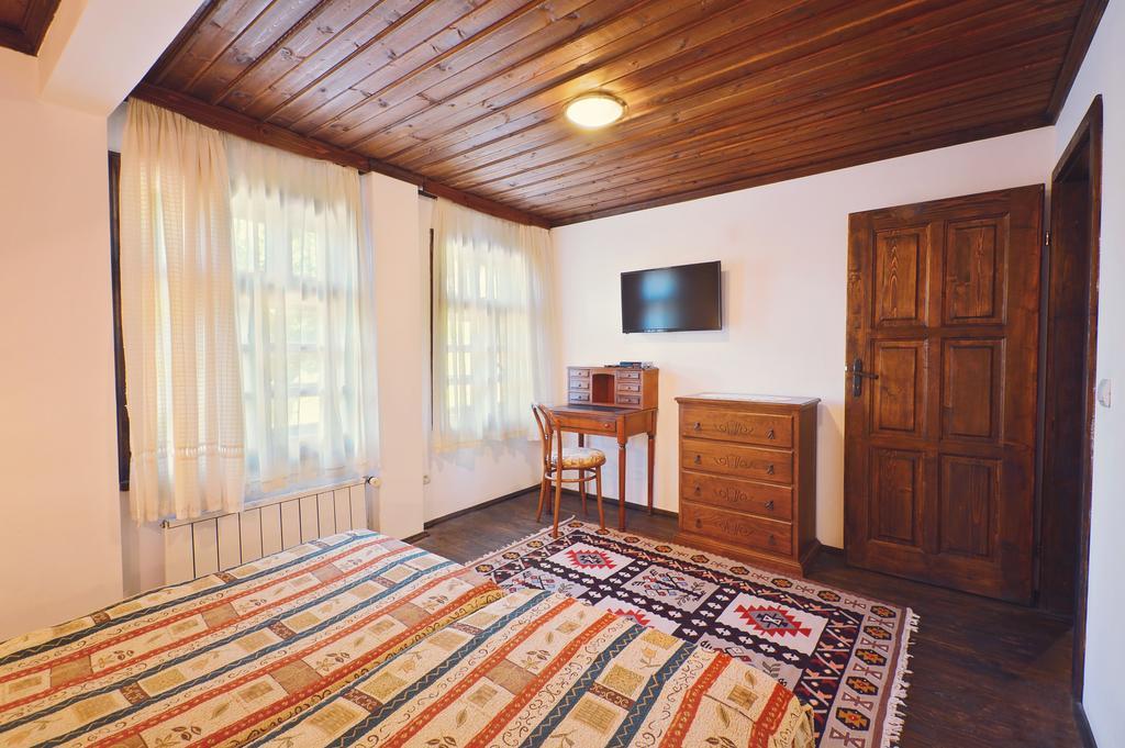 Family Hotel Fenerite غابروفو المظهر الخارجي الصورة