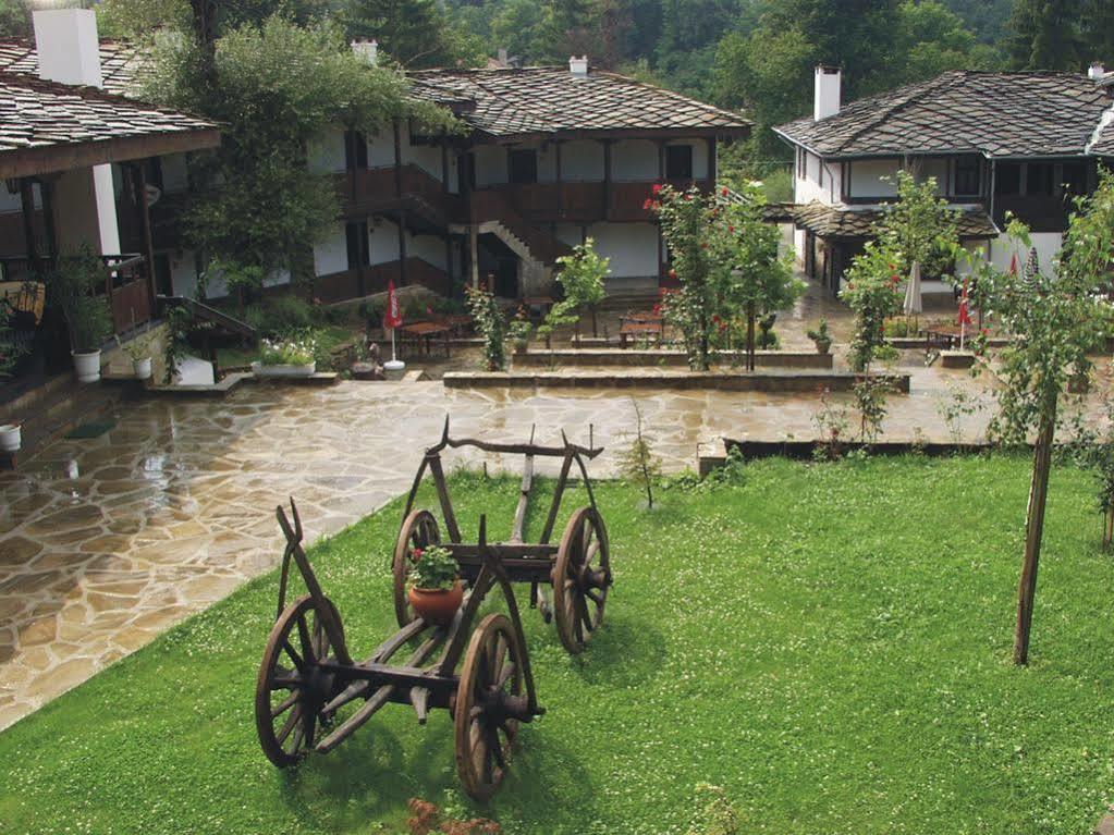 Family Hotel Fenerite غابروفو المظهر الخارجي الصورة