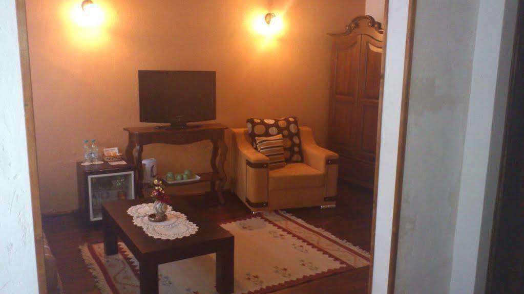 Family Hotel Fenerite غابروفو المظهر الخارجي الصورة